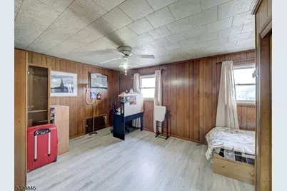 32 Montgomery St, Bloomfield, NJ 07003 - Photo 33