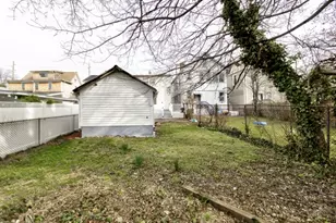 32 Montgomery St, Bloomfield, NJ 07003 - Photo 11