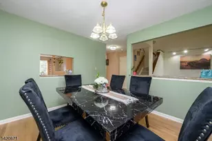 108 Eastwick Ct, Hillsborough Township, NJ 08844 - Photo 7