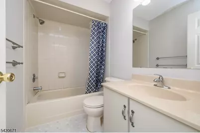 108 Eastwick Ct, Hillsborough Township, NJ 08844 - Photo 25