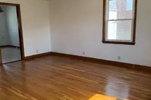 413 E 7th Ave, Roselle, NJ 07203 - Photo 3