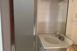 413 E 7th Ave, Roselle, NJ 07203 - Photo 11