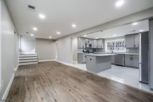 28 Harvard Ave, Woodbridge Township, NJ 07001 - Photo 9