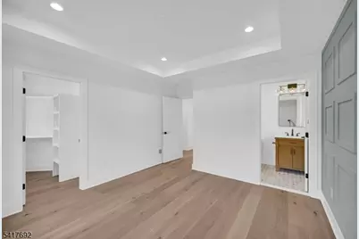 94 E Cedar St, Livingston, NJ 07039 - Photo 29