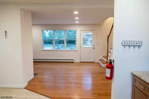 31 Lakeview Rd, Sparta Township, NJ 07871 - Photo 7