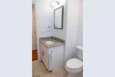 31 Lakeview Rd, Sparta Township, NJ 07871 - Photo 15