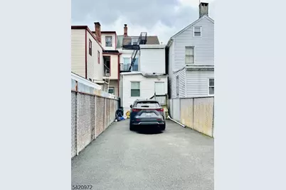 48.5 Wakeman Ave, Newark, NJ 07104 - Photo 25
