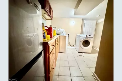 48.5 Wakeman Ave, Newark, NJ 07104 - Photo 21