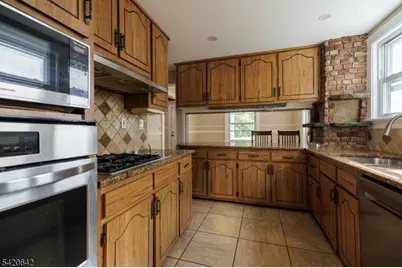606 N Washington Ave, Dunellen, NJ 08812 - Photo 11
