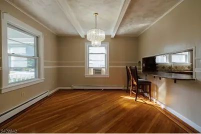 606 N Washington Ave, Dunellen, NJ 08812 - Photo 9