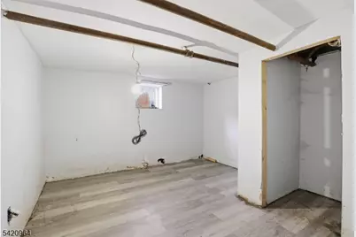 40 Schley St, Newark, NJ 07112 - Photo 27