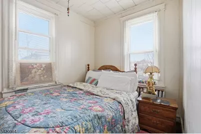 40 Schley St, Newark, NJ 07112 - Photo 19