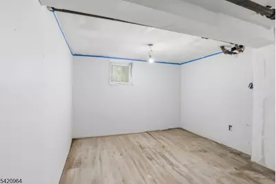 40 Schley St, Newark, NJ 07112 - Photo 29