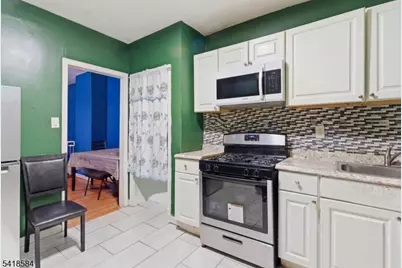 29 Victoria Ave, Newark, NJ 07104 - Photo 7