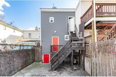 29 Victoria Ave, Newark, NJ 07104 - Photo 21