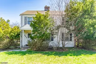 442 7 Oaks Rd, Orange, NJ 07050 - Photo 1