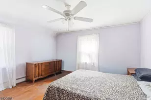 442 7 Oaks Rd, Orange, NJ 07050 - Photo 11