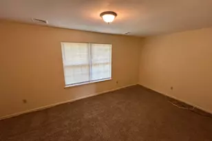 13 Hampton Rd, New Brunswick, NJ 08901 - Photo 9