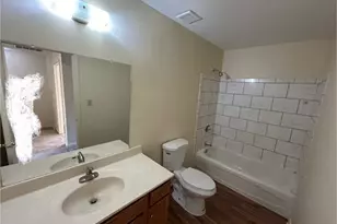 13 Hampton Rd, New Brunswick, NJ 08901 - Photo 7