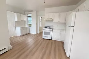 536 Lake Ave, Lyndhurst Township, NJ 07071 - Photo 11