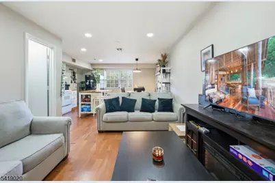 56 Lentz Ave, Newark, NJ 07105 - Photo 19