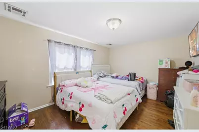 56 Lentz Ave, Newark, NJ 07105 - Photo 11