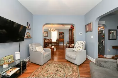 144 Stuyvesant Ave, Kearny, NJ 07032 - Photo 9