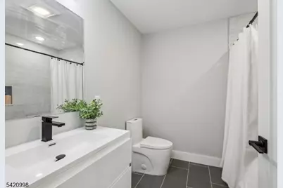 130A Brighton Ave, Kearny, NJ 07032 - Photo 39