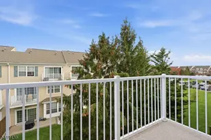 212 Swanstrom Pl, Union Township, NJ 07083 - Photo 21