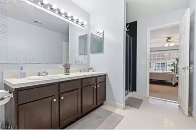 212 Swanstrom Pl, Union Township, NJ 07083 - Photo 19