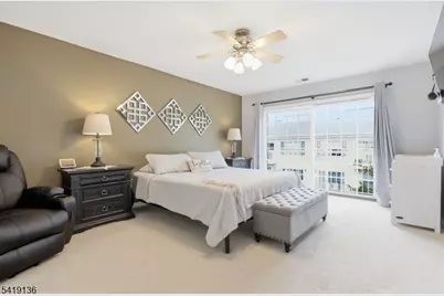 212 Swanstrom Pl, Union Township, NJ 07083 - Photo 17