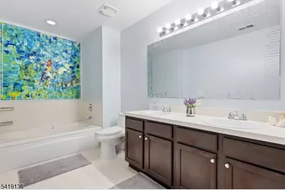 212 Swanstrom Pl, Union Township, NJ 07083 - Photo 19