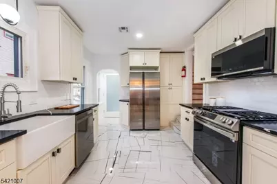 104 Reynolds Pl, South Orange, NJ 07079 - Photo 3