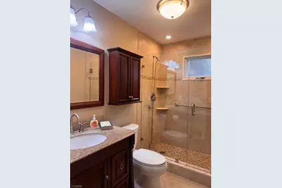 86 Franklin Ct, Raritan Township, NJ 08822 - Photo 7