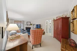 36 Countryside Dr, Bernards Township, NJ 07920 - Photo 3