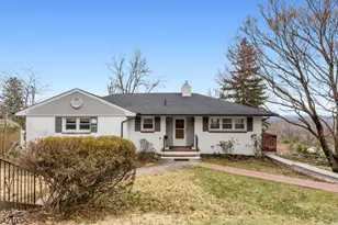 145 Highview Terrace, Hawthorne, NJ 07506 - Photo 1