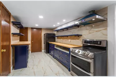 145 Highview Ter, Hawthorne, NJ 07506 - Photo 33