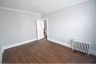 56 Hobart Pl #8, Clifton, NJ 07011 - Photo 5