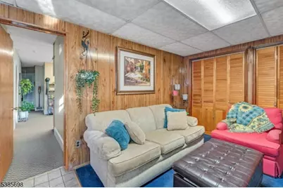 512 Mc Bride Ave, Woodland Park, NJ 07424 - Photo 5