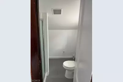 122 Vreeland Ave, Clifton, NJ 07011 - Photo 3