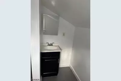 122 Vreeland Ave, Clifton, NJ 07011 - Photo 9