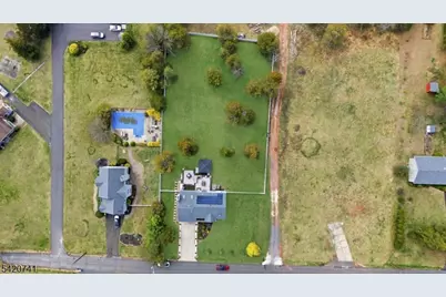 66 Gates Rd, Franklin Township, NJ 08873 - Photo 49