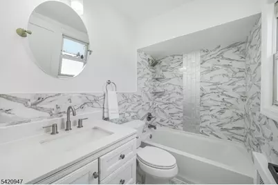 17 High Park Pl, Clifton, NJ 07011 - Photo 11