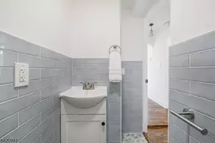 17 Highpark Pl, Clifton, NJ 07011 - Photo 13