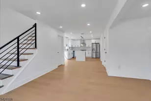 21 Cross St, Montclair, NJ 07042 - Photo 7