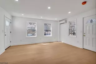 21 Cross St, Montclair, NJ 07042 - Photo 23