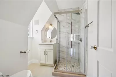 27 Barnsdale Rd, Millburn, NJ 07078 - Photo 35