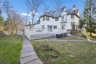 27 Barnsdale Rd, Millburn, NJ 07078 - Photo 43