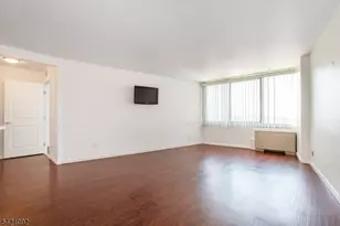 1 Claridge Dr, Verona Twp., NJ 07044 - Photo 5