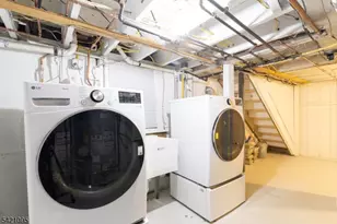 65 Division Ave, New Providence, NJ 07974 - Photo 31